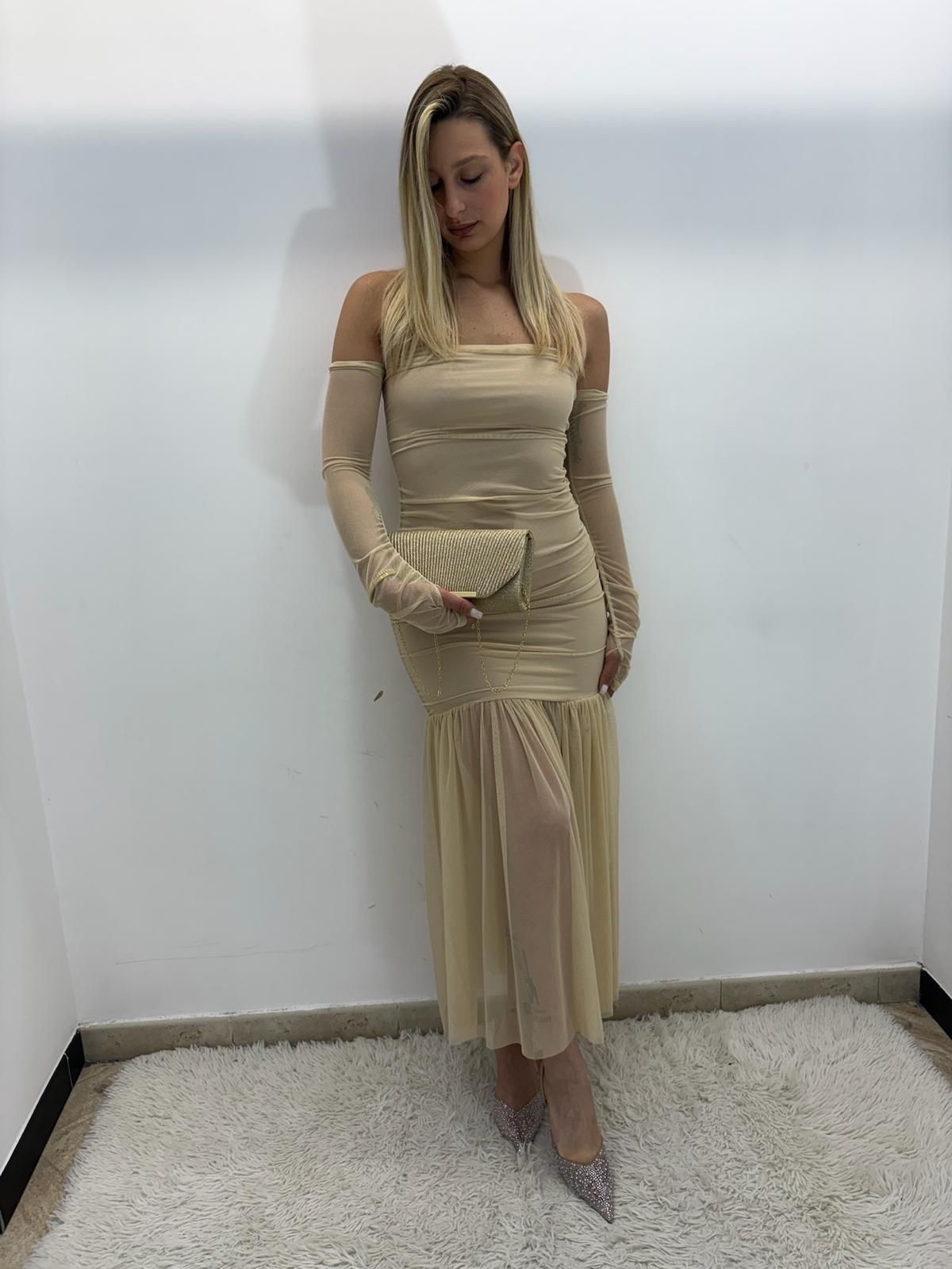 Dress REA Lungo con Velo Trasparente - Elegante